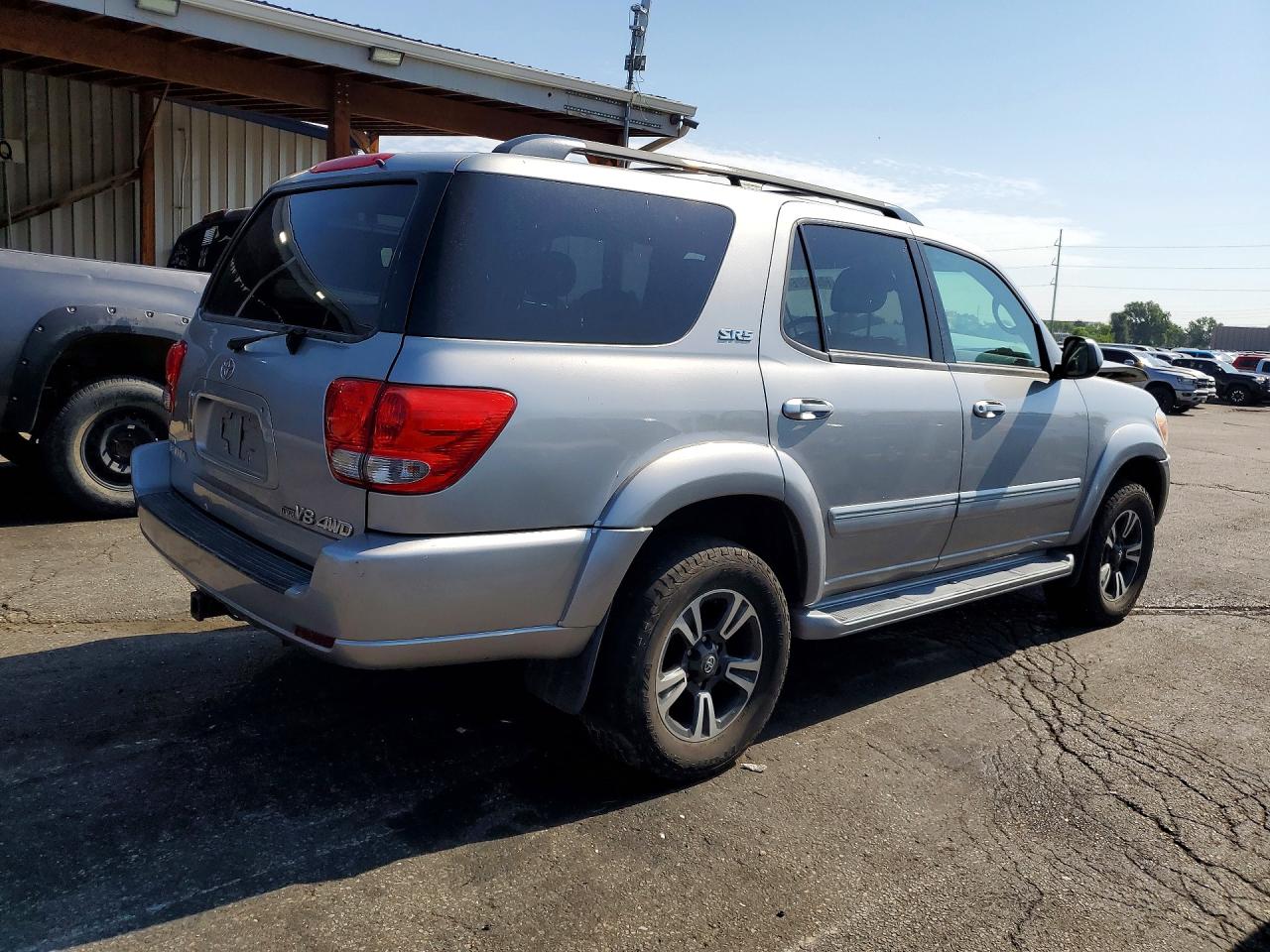 2005 TOYOTA SEQUOIA