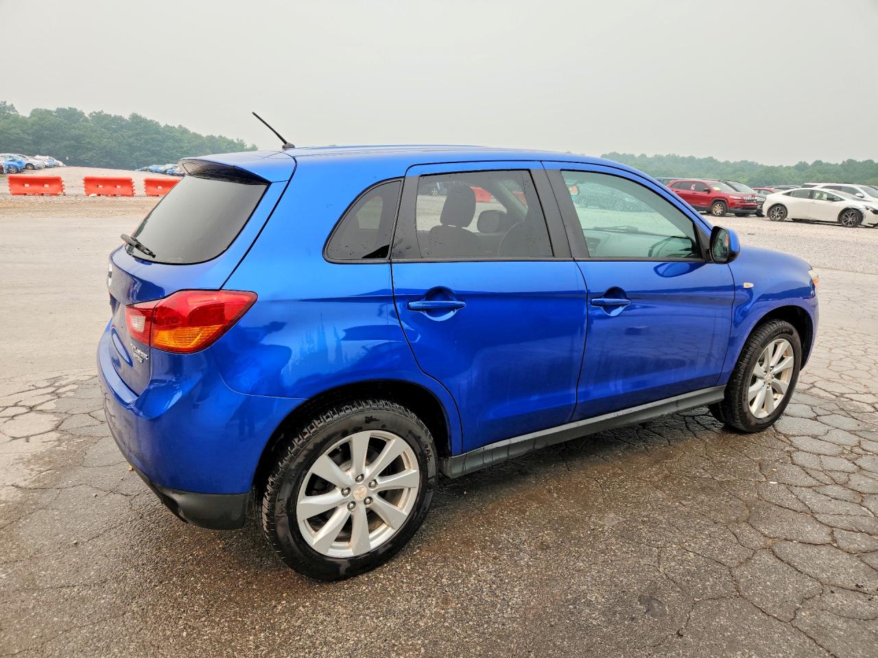 2015 MITSUBISHI OUTLANDER