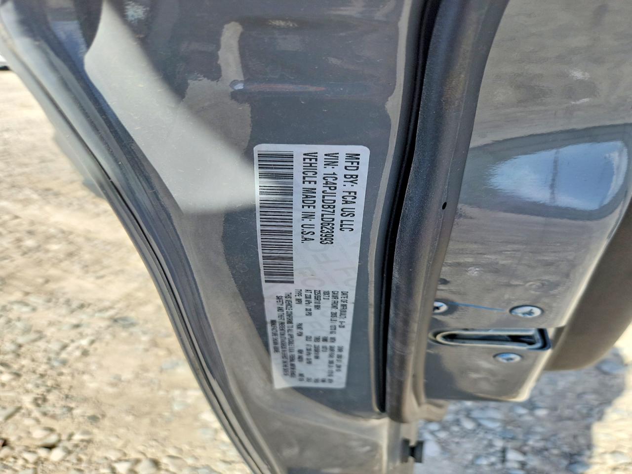 2020 JEEP CHEROKEE