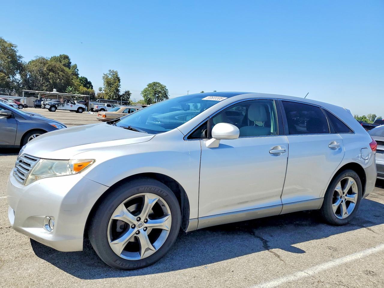 2010 TOYOTA VENZA