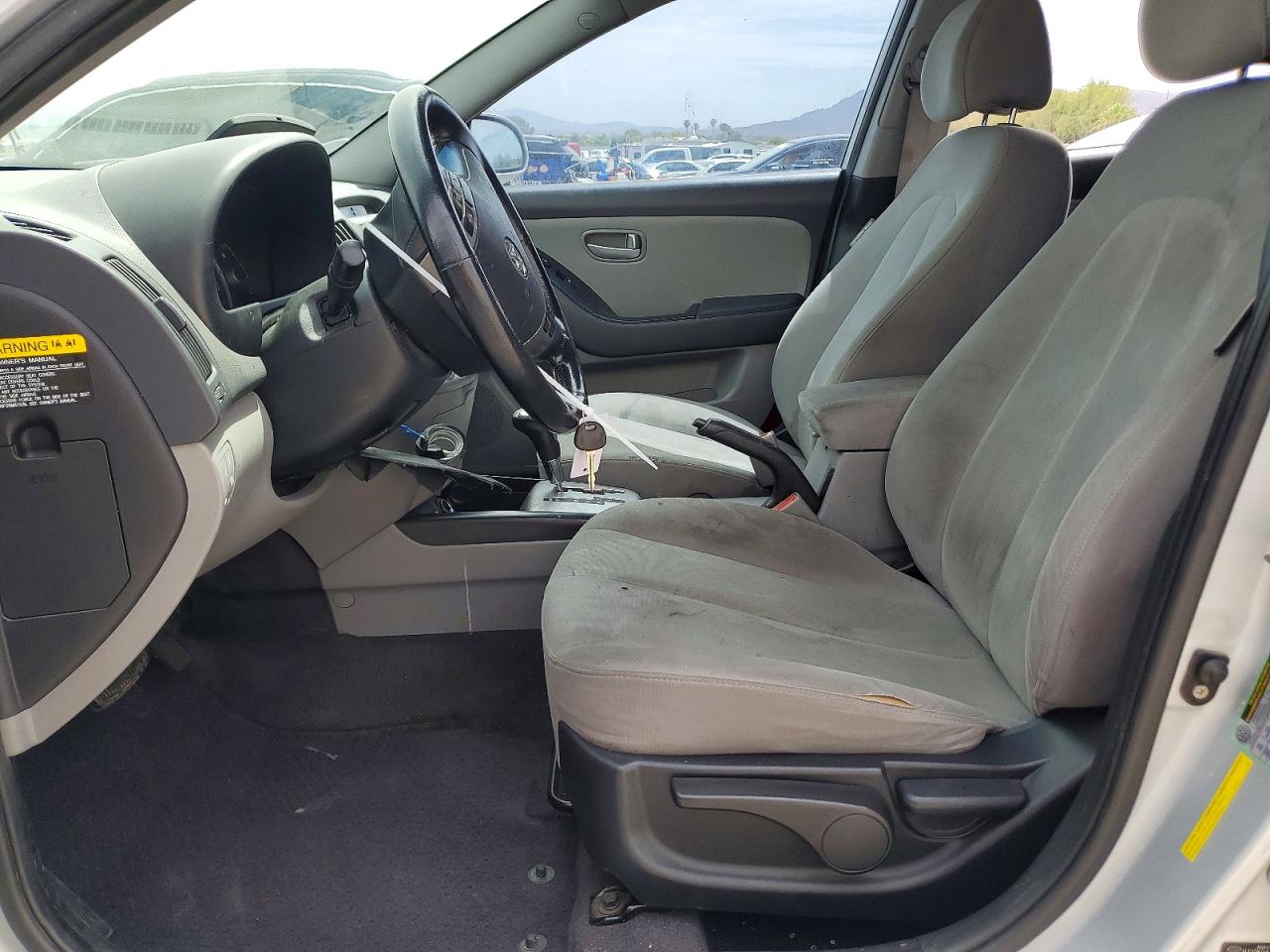 2010 HYUNDAI ELANTRA