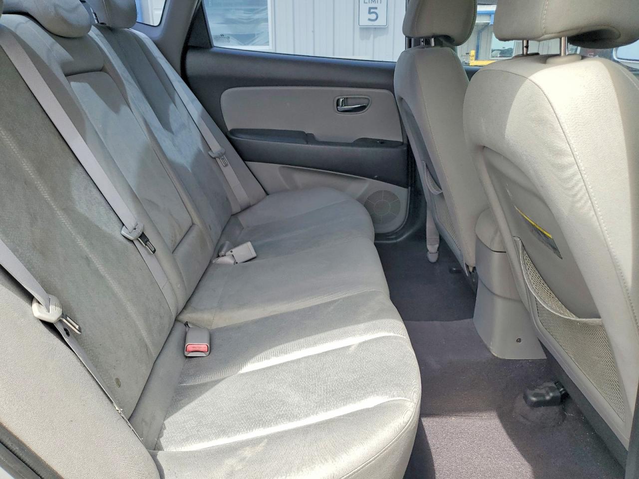 2010 HYUNDAI ELANTRA