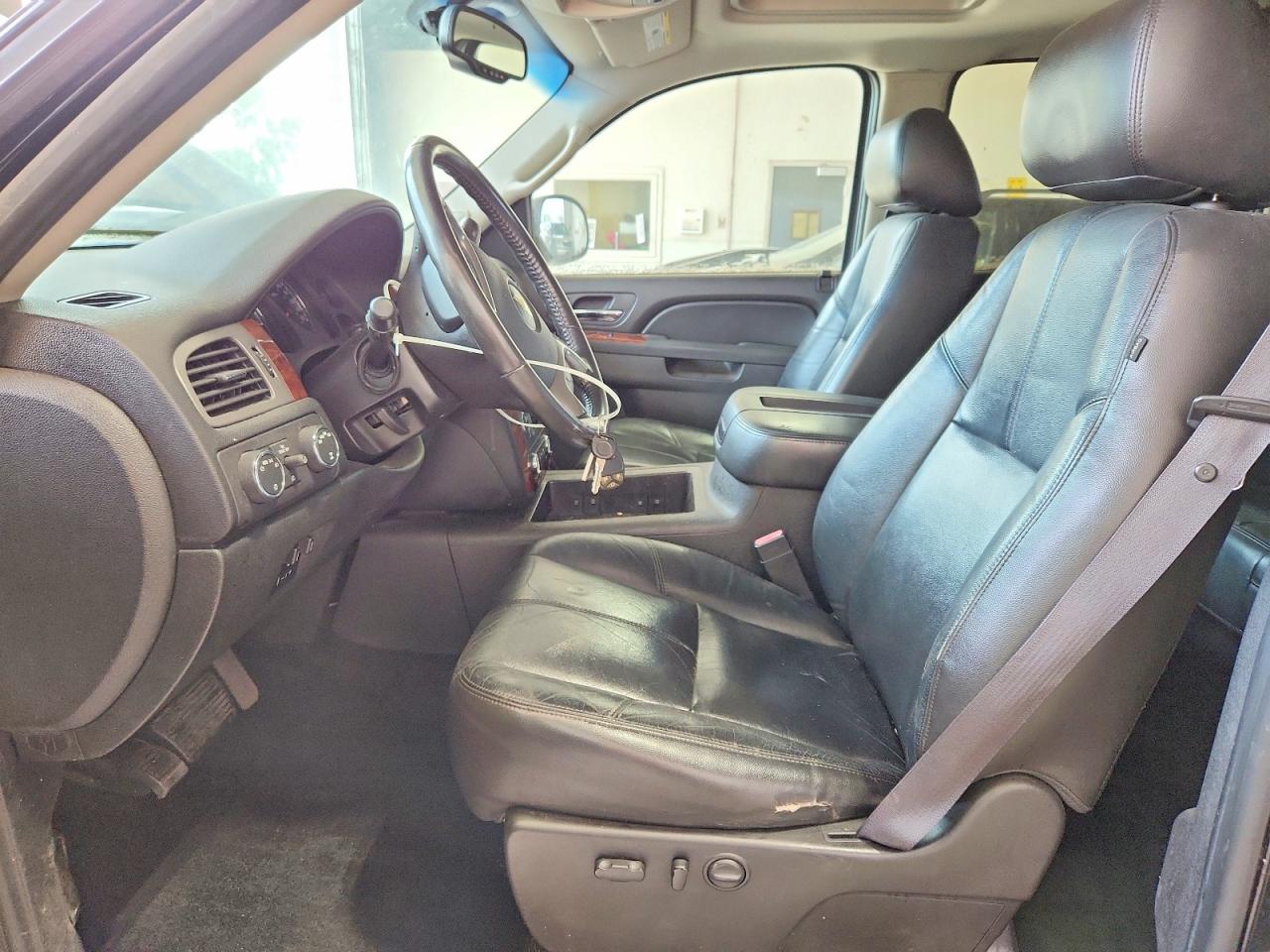 2011 CHEVROLET SILVERADO