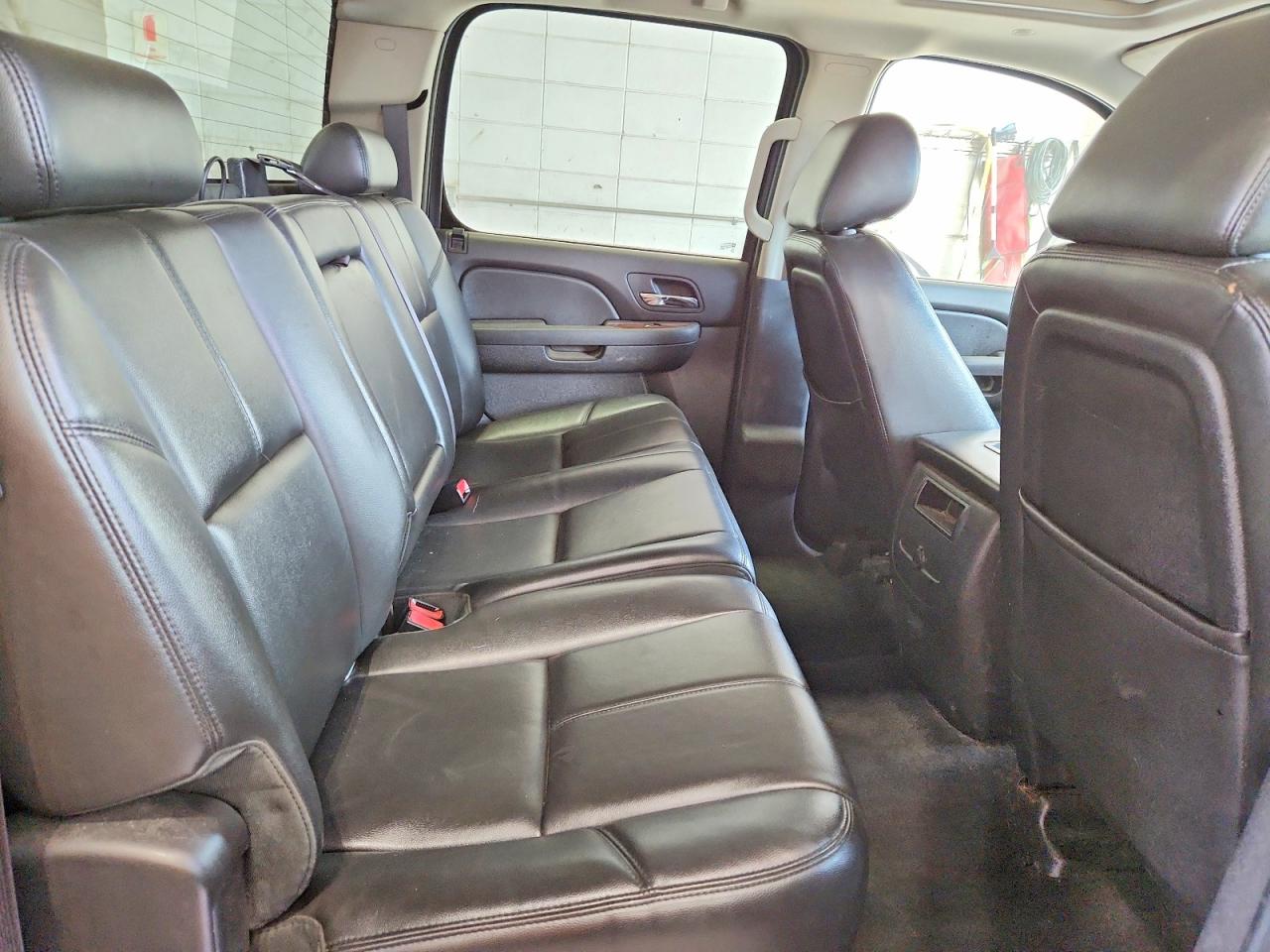 2011 CHEVROLET SILVERADO