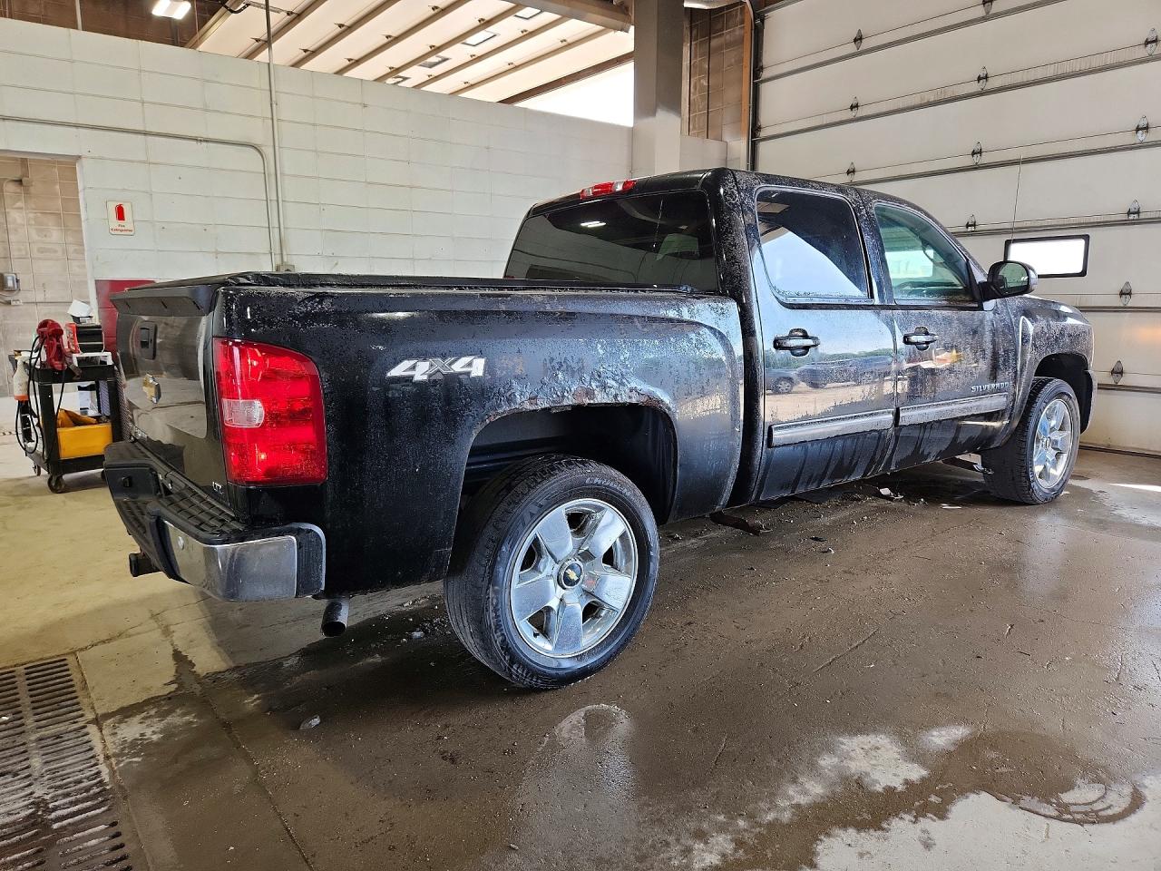 2011 CHEVROLET SILVERADO