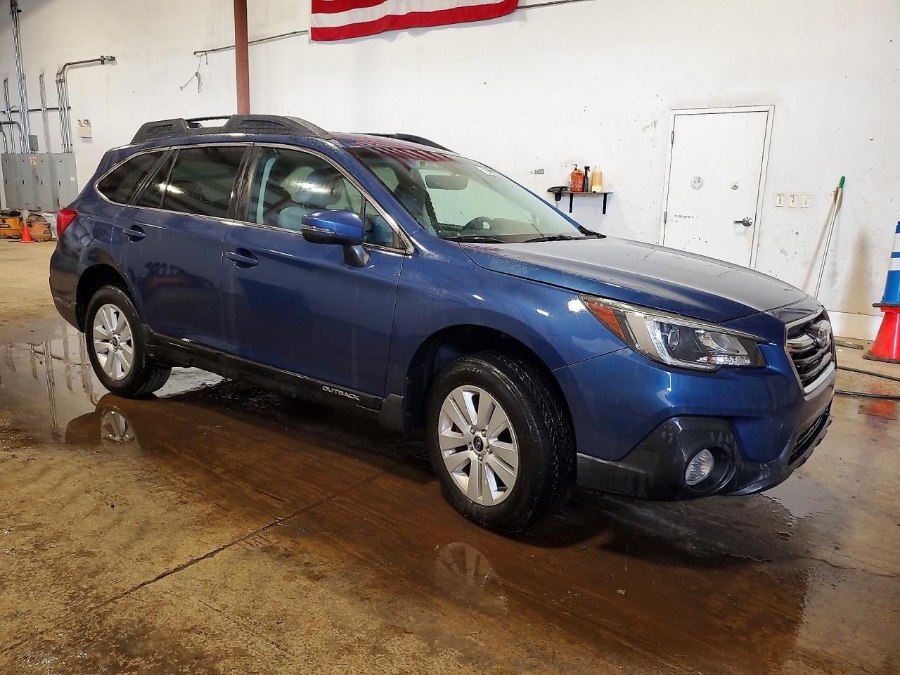 2019 SUBARU OUTBACK