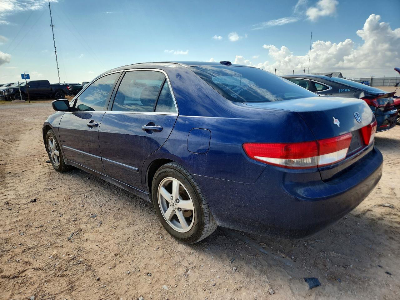 2004 HONDA ACCORD