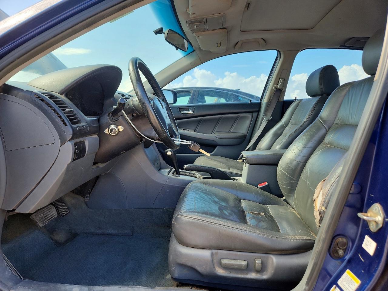 2004 HONDA ACCORD