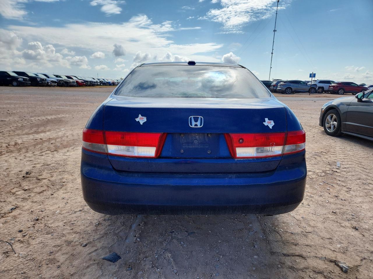 2004 HONDA ACCORD