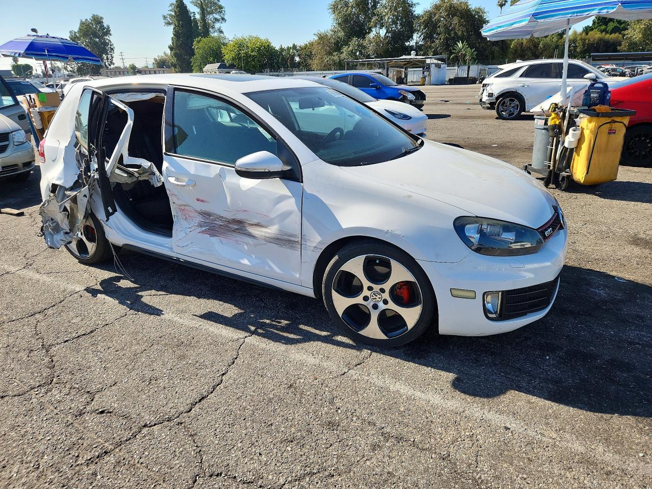 2012 VOLKSWAGEN GTI