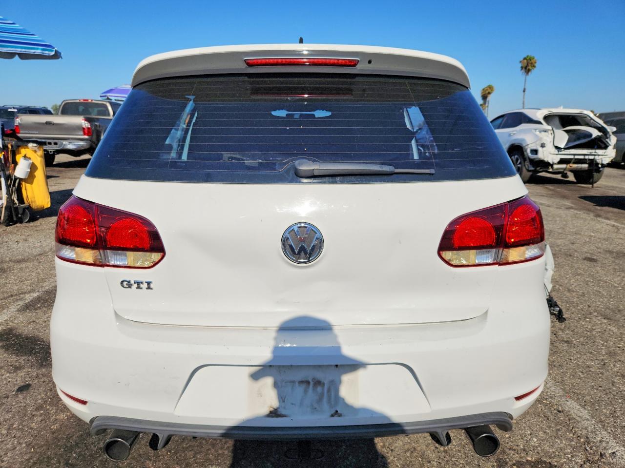 2012 VOLKSWAGEN GTI