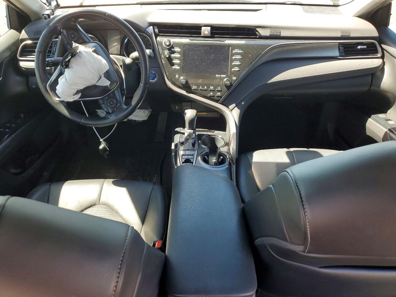 2020 TOYOTA CAMRY
