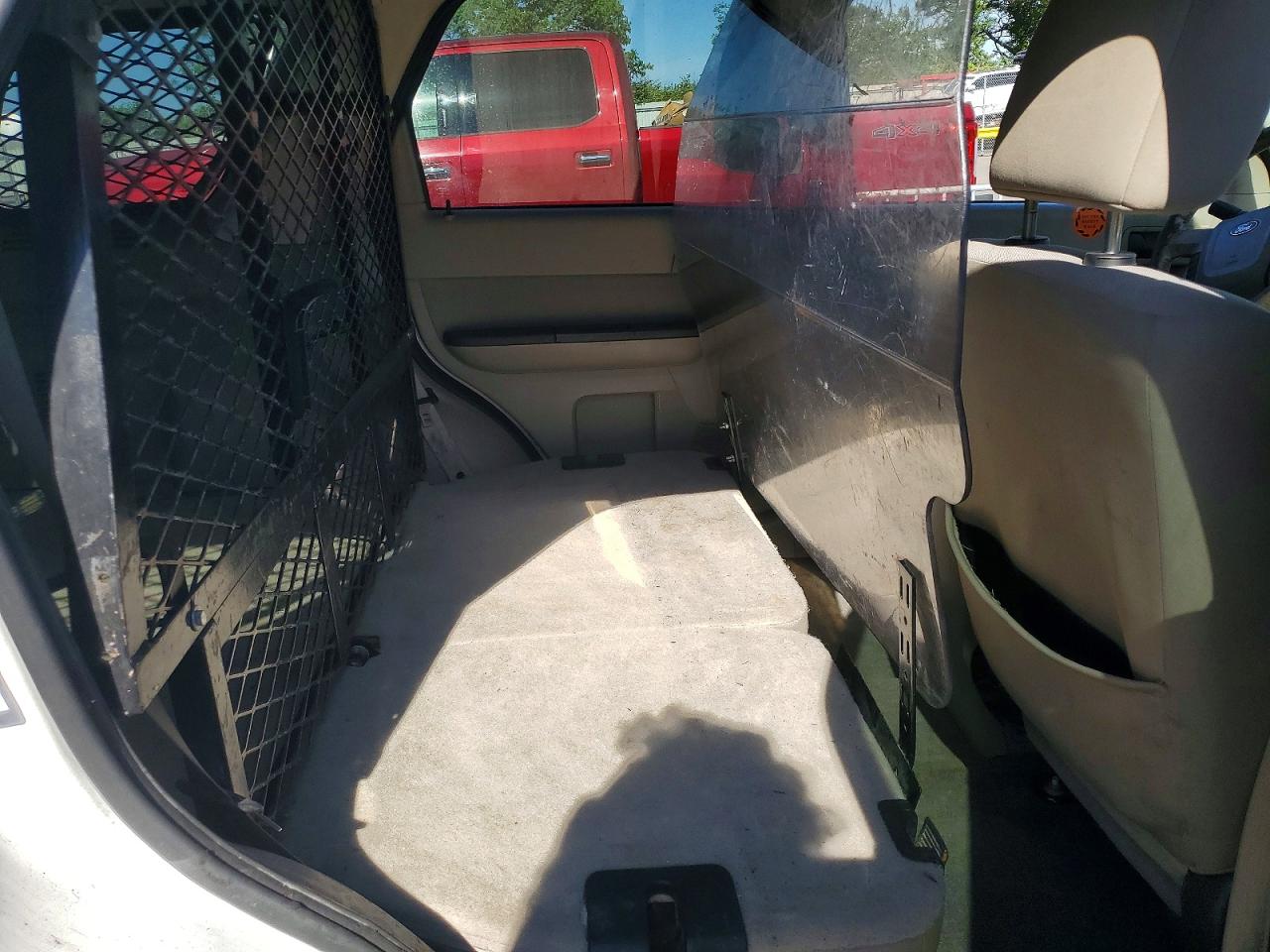 2011 FORD ESCAPE