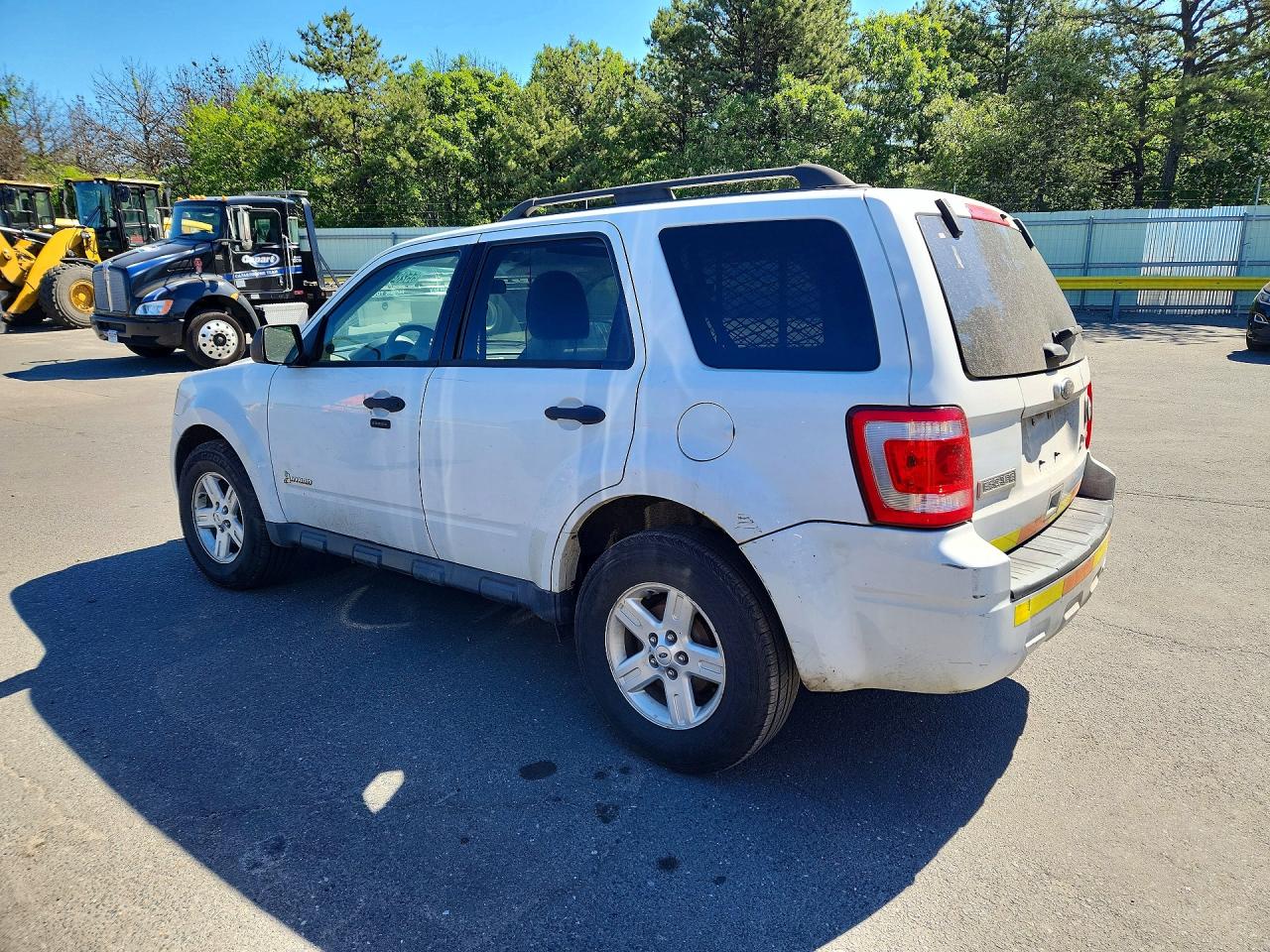2011 FORD ESCAPE