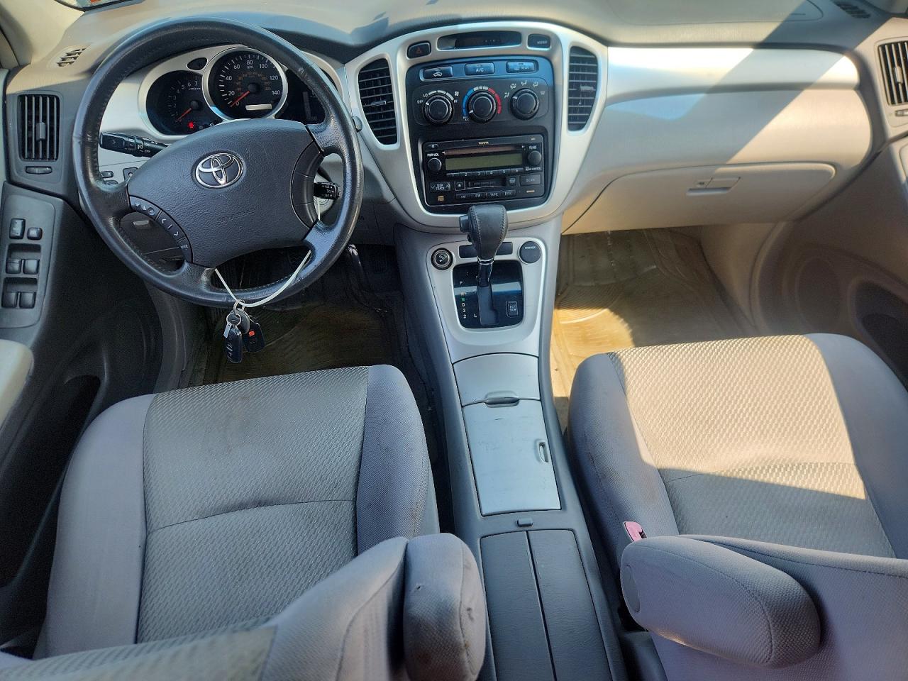 2006 TOYOTA HIGHLANDER