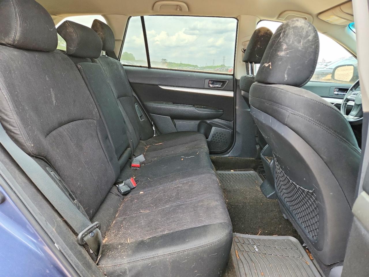 2013 SUBARU OUTBACK