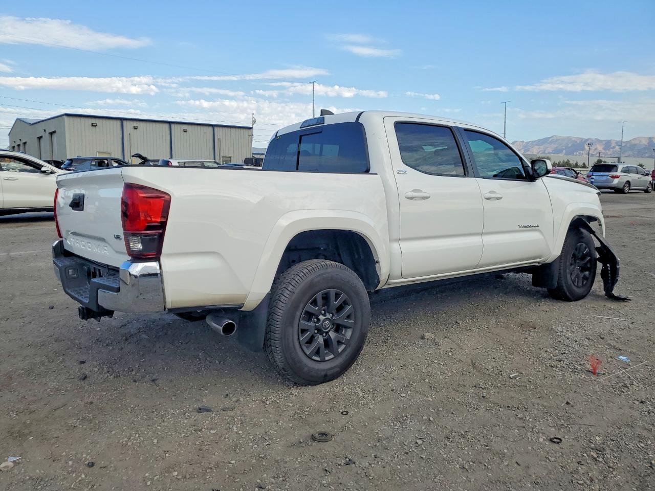 2020 TOYOTA TACOMA