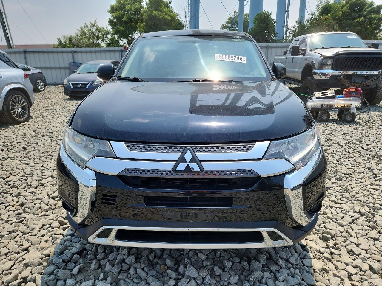 2019 MITSUBISHI OUTLANDER