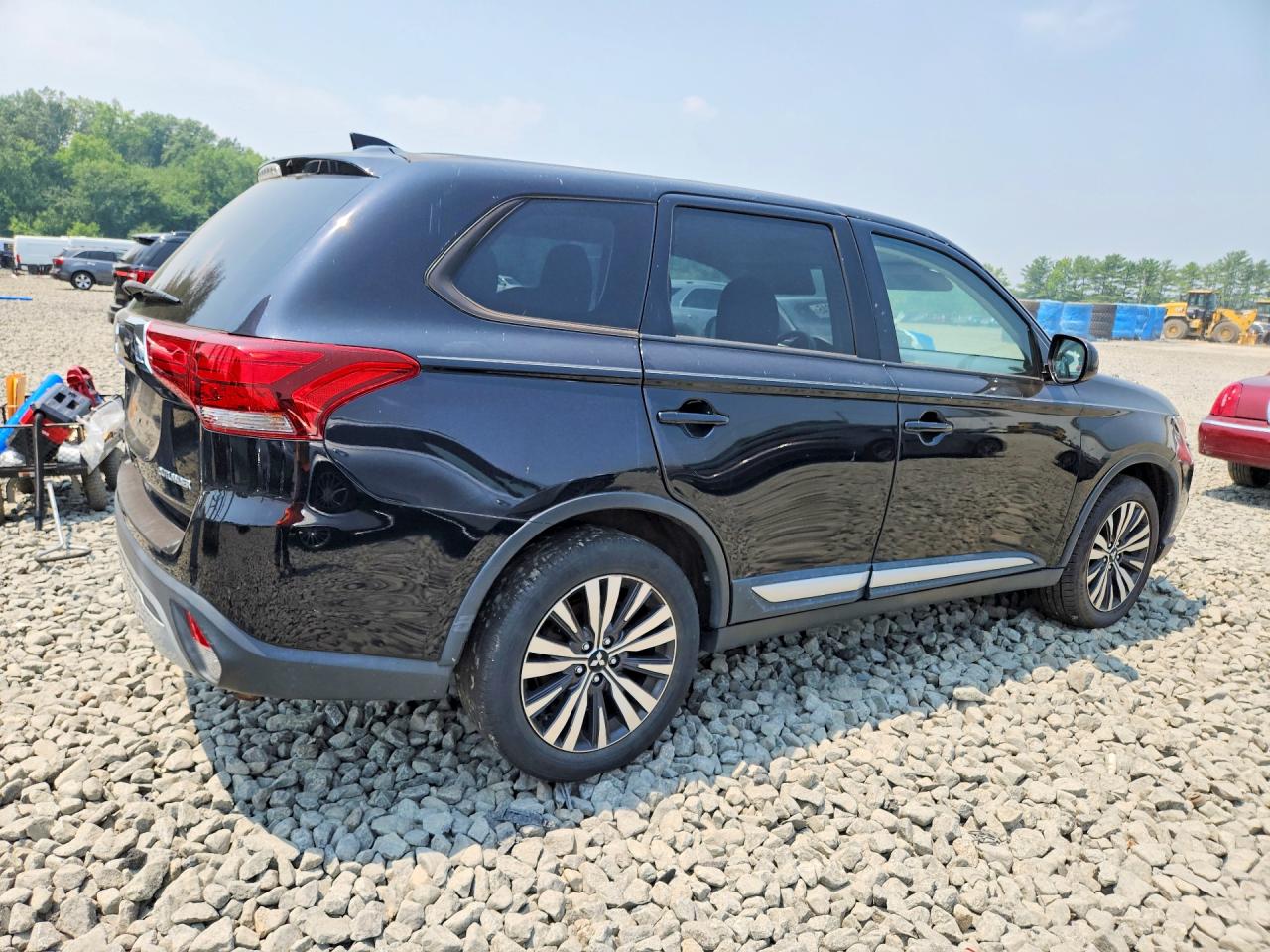 2019 MITSUBISHI OUTLANDER