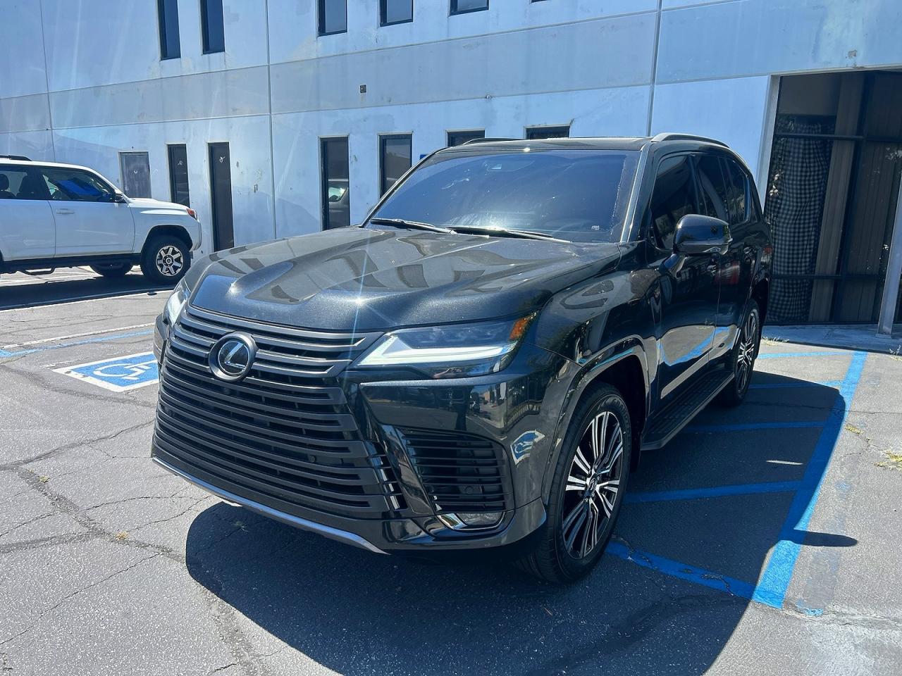 2024 LEXUS