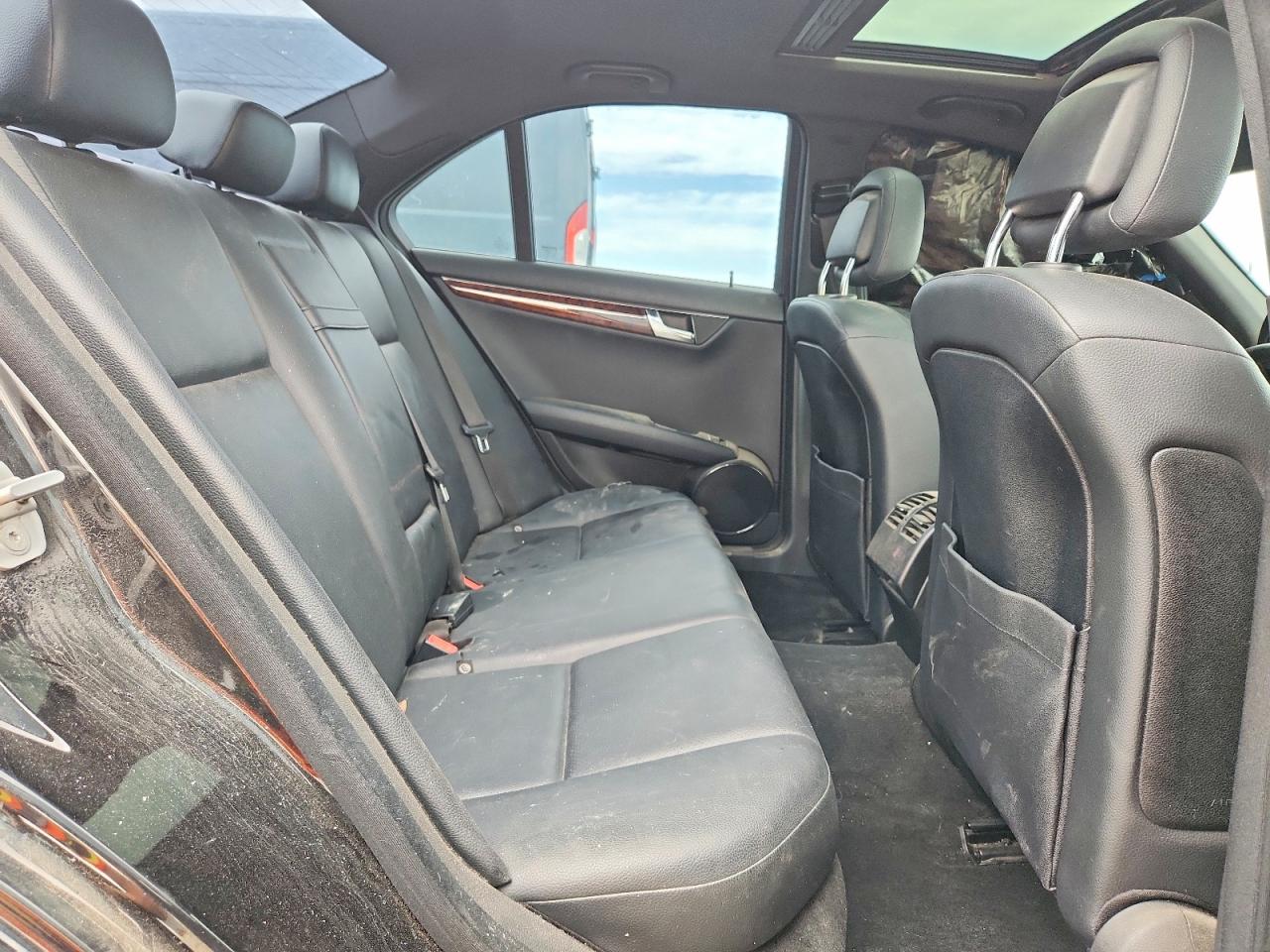 2010 MERCEDES-BENZ C-CLASS
