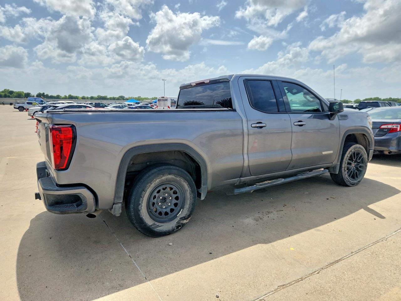 2021 GMC SIERRA