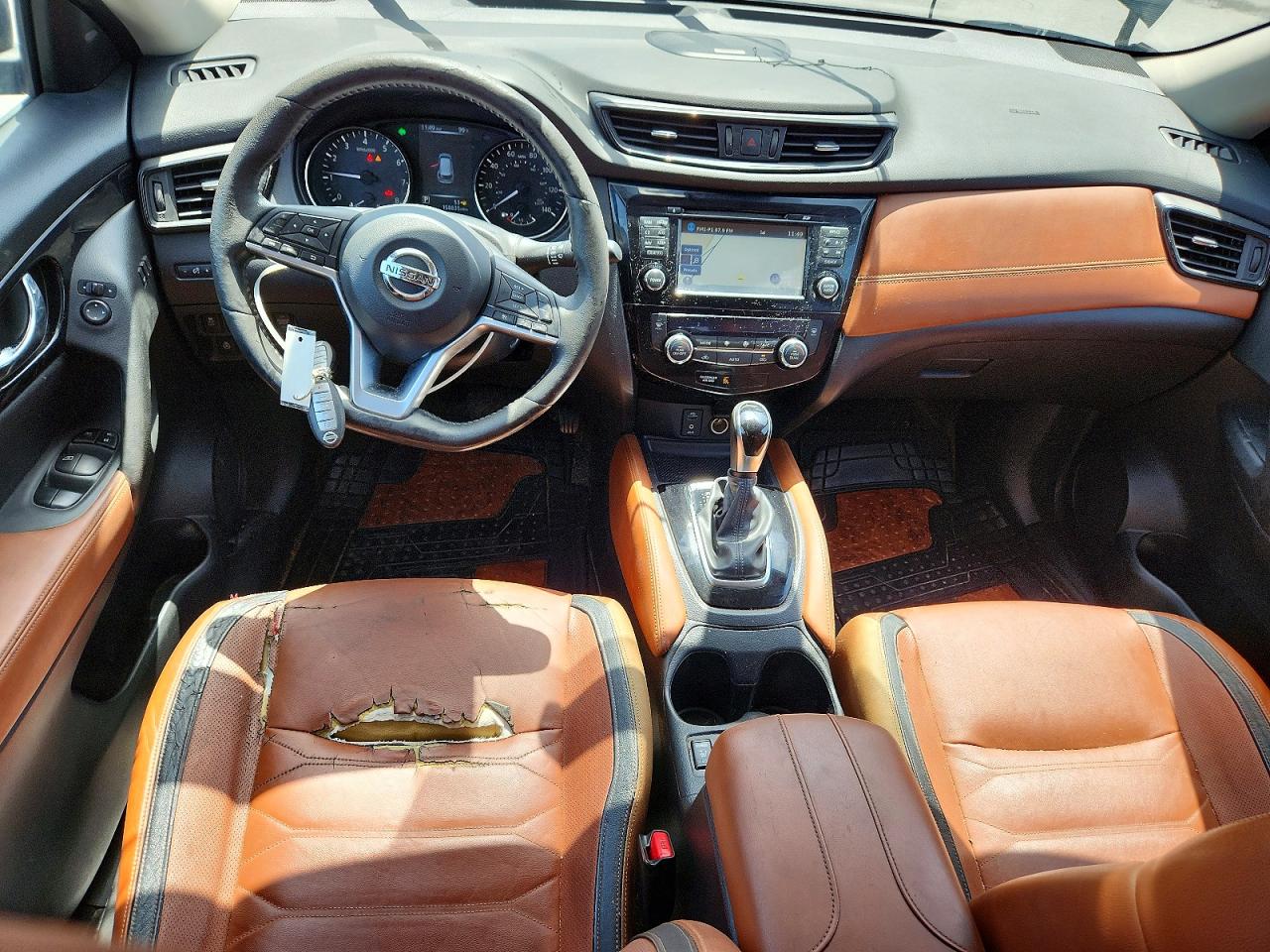 2017 NISSAN ROGUE