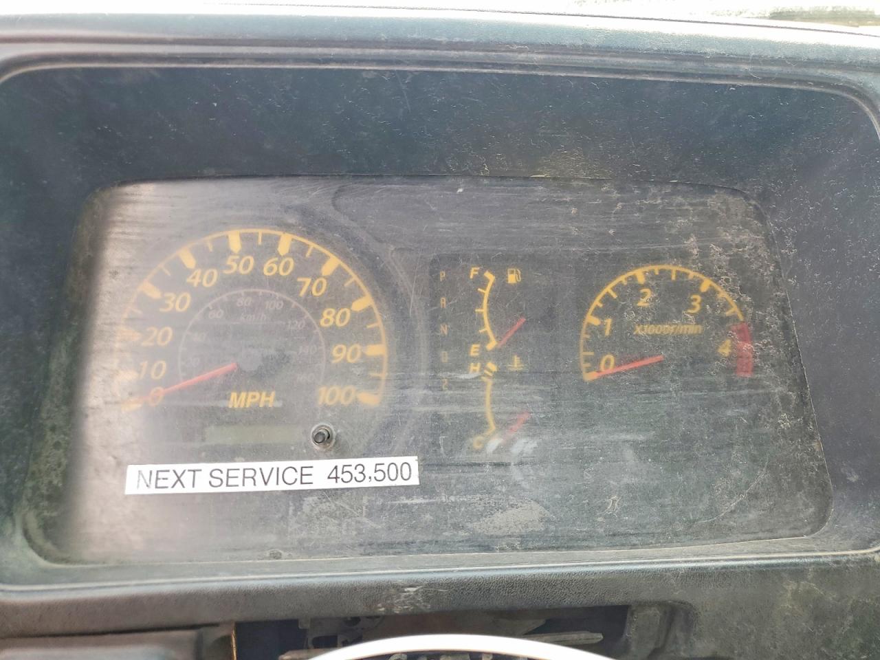 2006 ISUZU NPR
