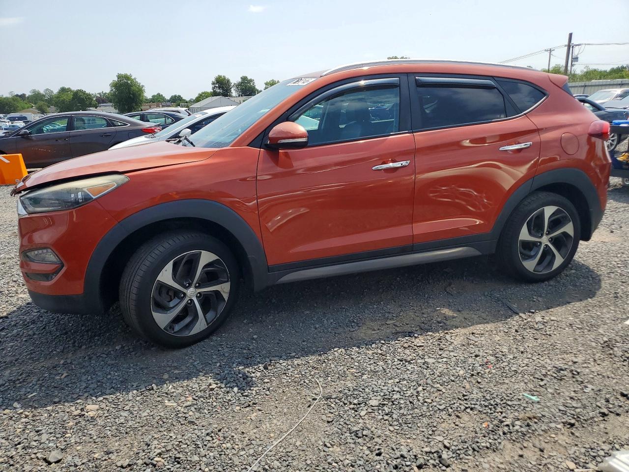 2016 HYUNDAI TUCSON
