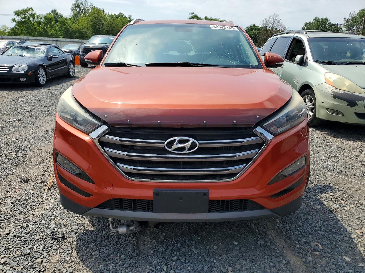 2016 HYUNDAI TUCSON
