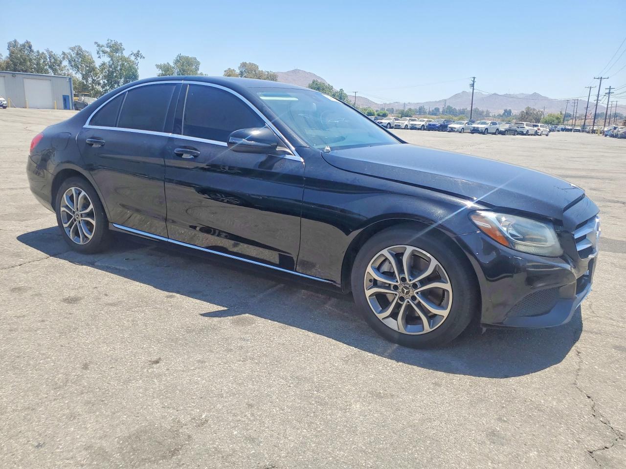 2017 MERCEDES-BENZ C-CLASS