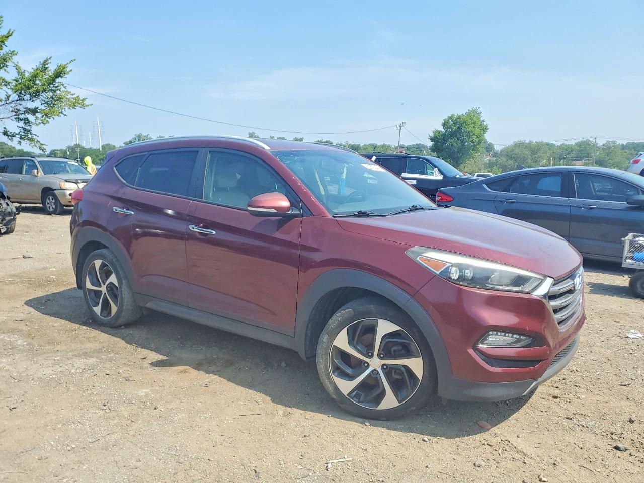 2016 HYUNDAI TUCSON