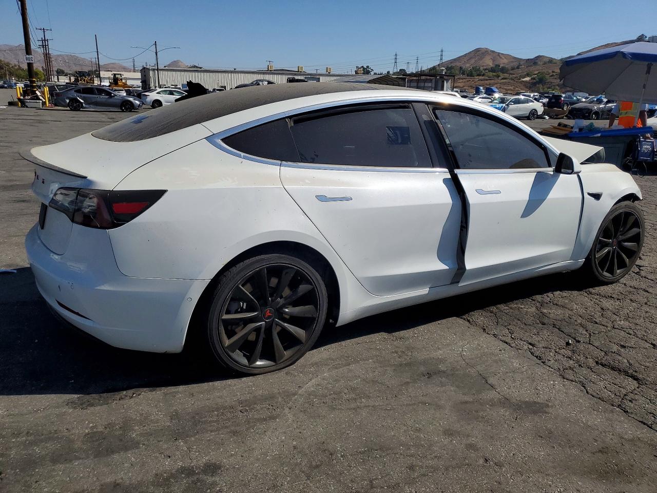 2020 TESLA MODEL 3