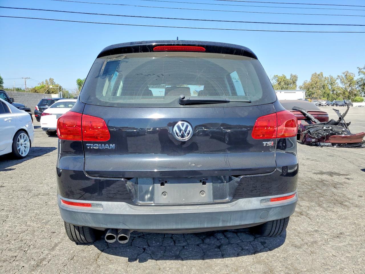 2016 VOLKSWAGEN TIGUAN