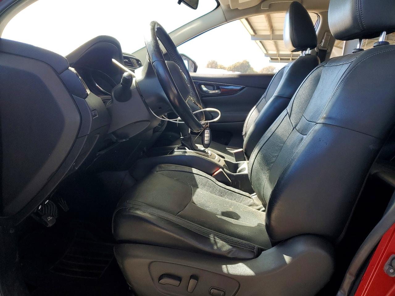 2017 NISSAN ROGUE