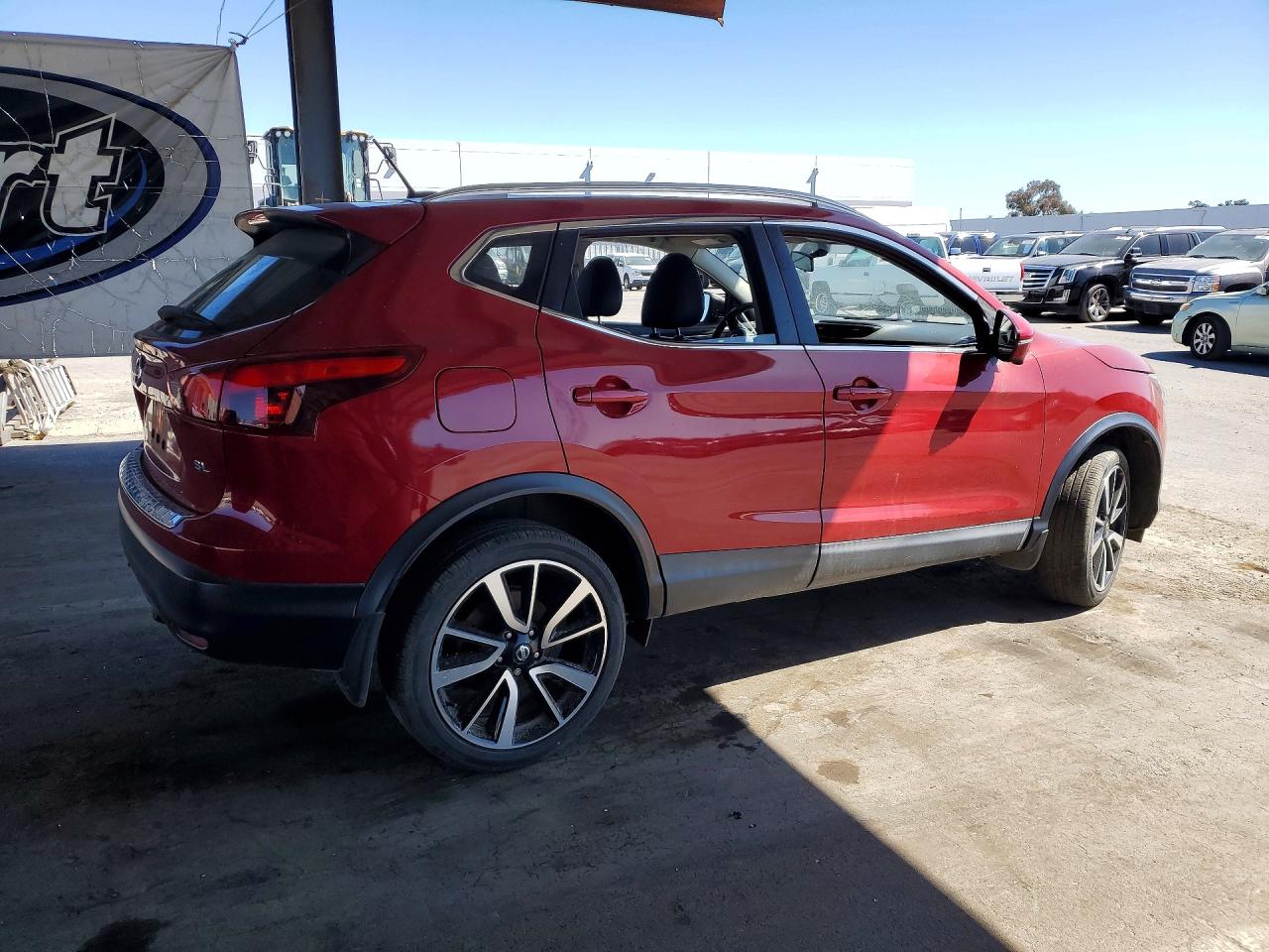 2017 NISSAN ROGUE