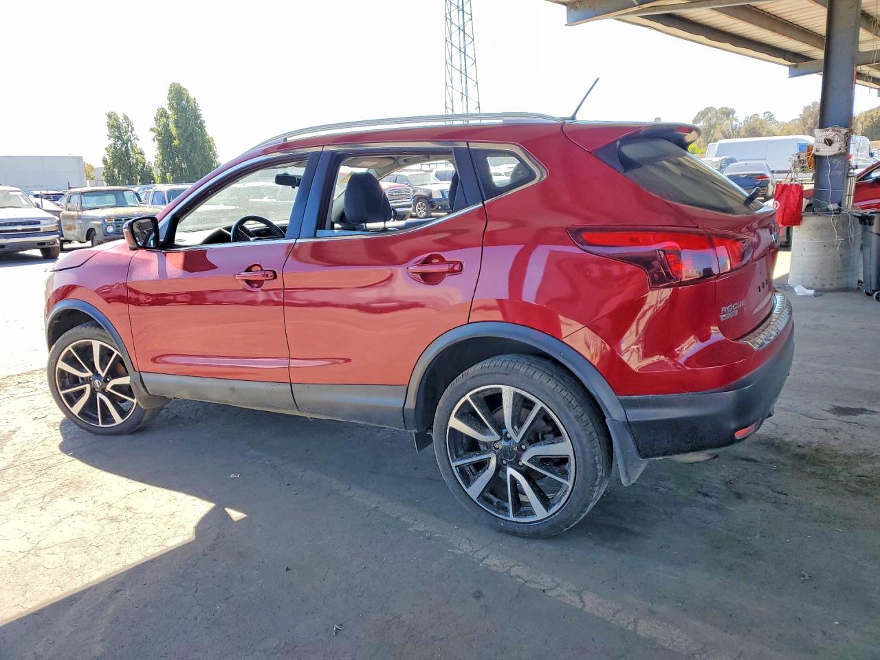 2017 NISSAN ROGUE