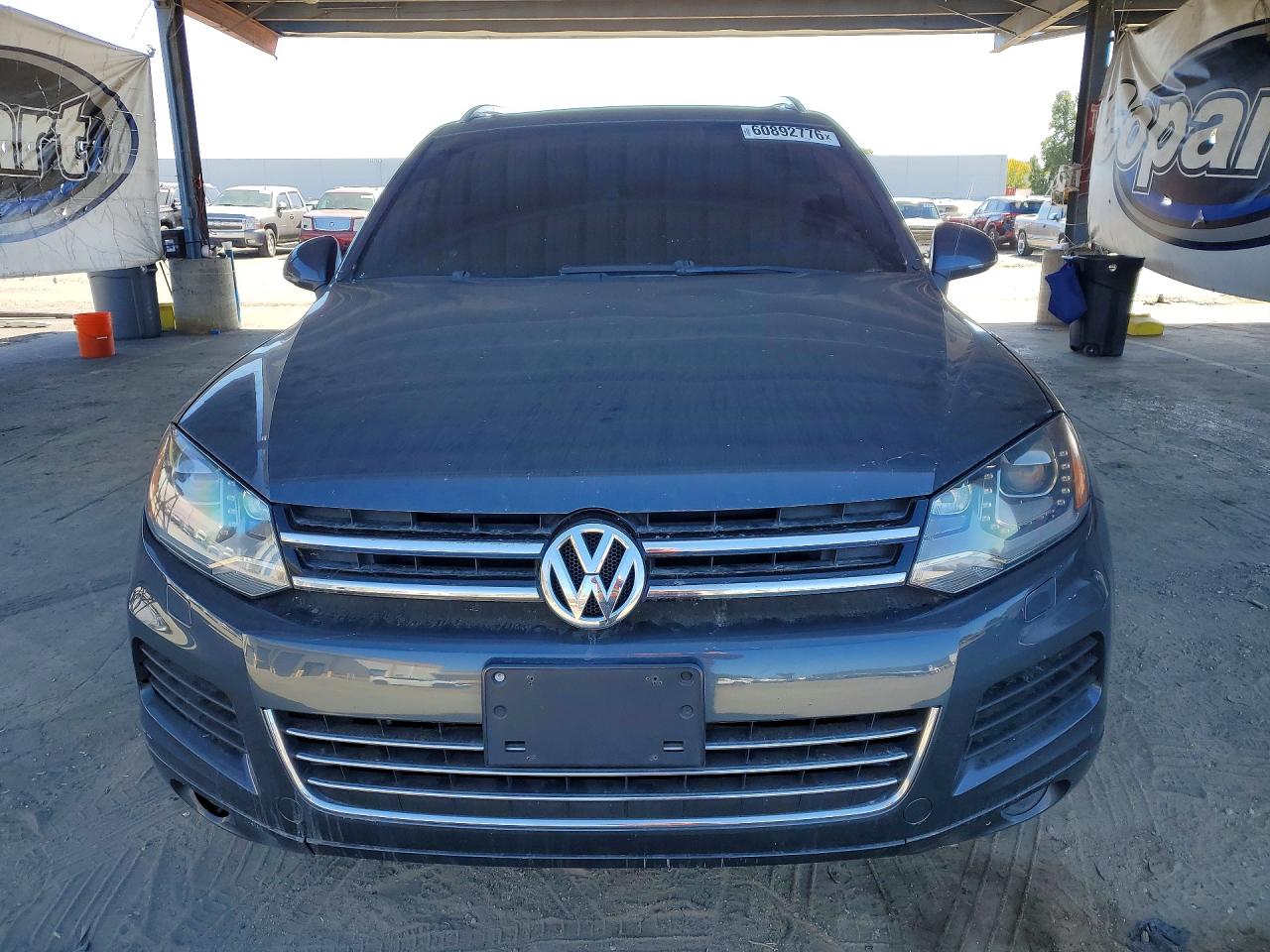 2012 VOLKSWAGEN TOUAREG
