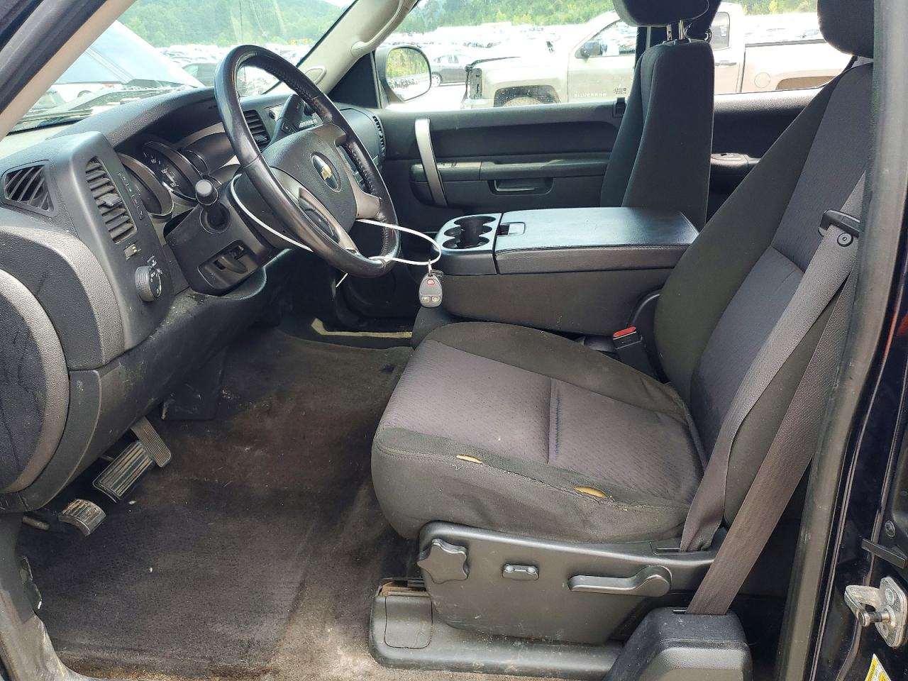 2011 CHEVROLET SILVERADO