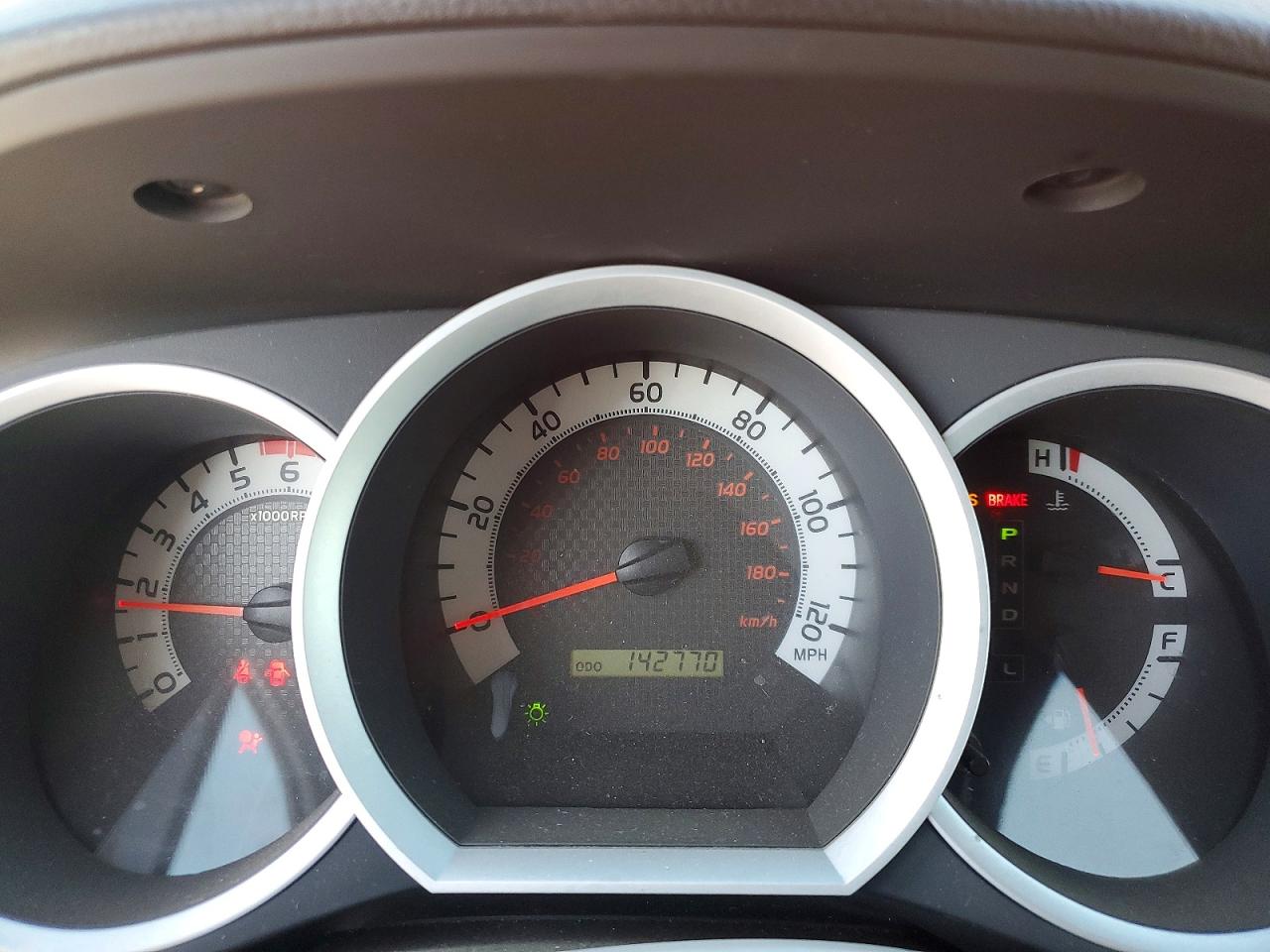 2014 TOYOTA TACOMA