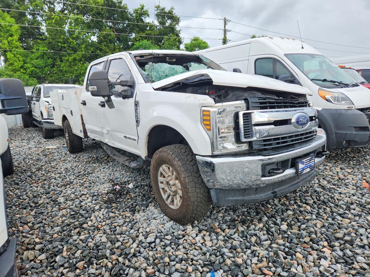 2019 FORD F350