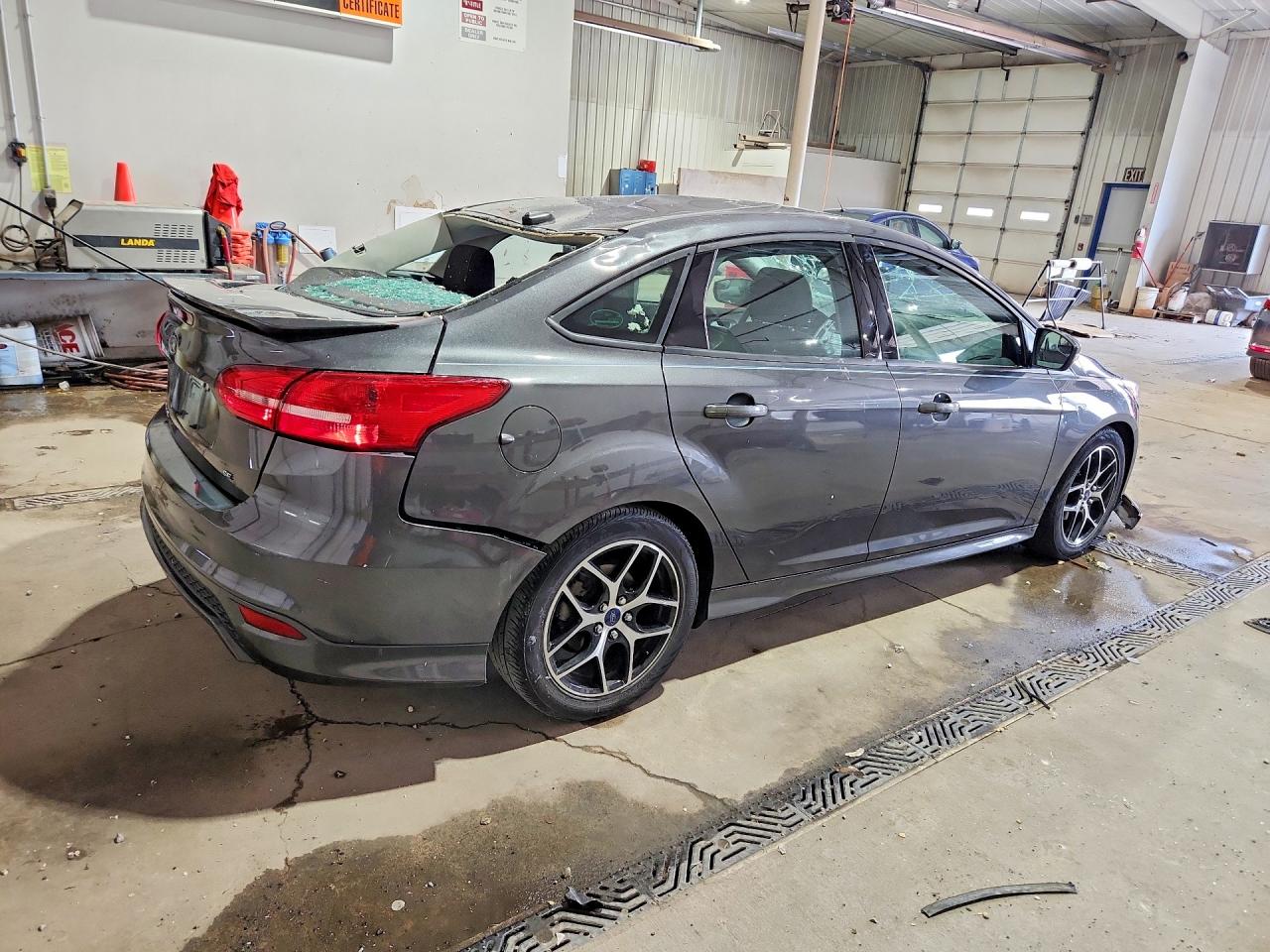 2015 FORD FOCUS