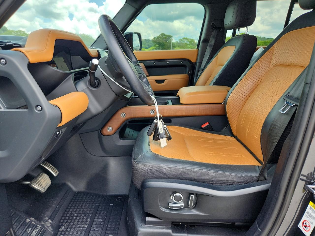 2024 LAND ROVER DEFENDER