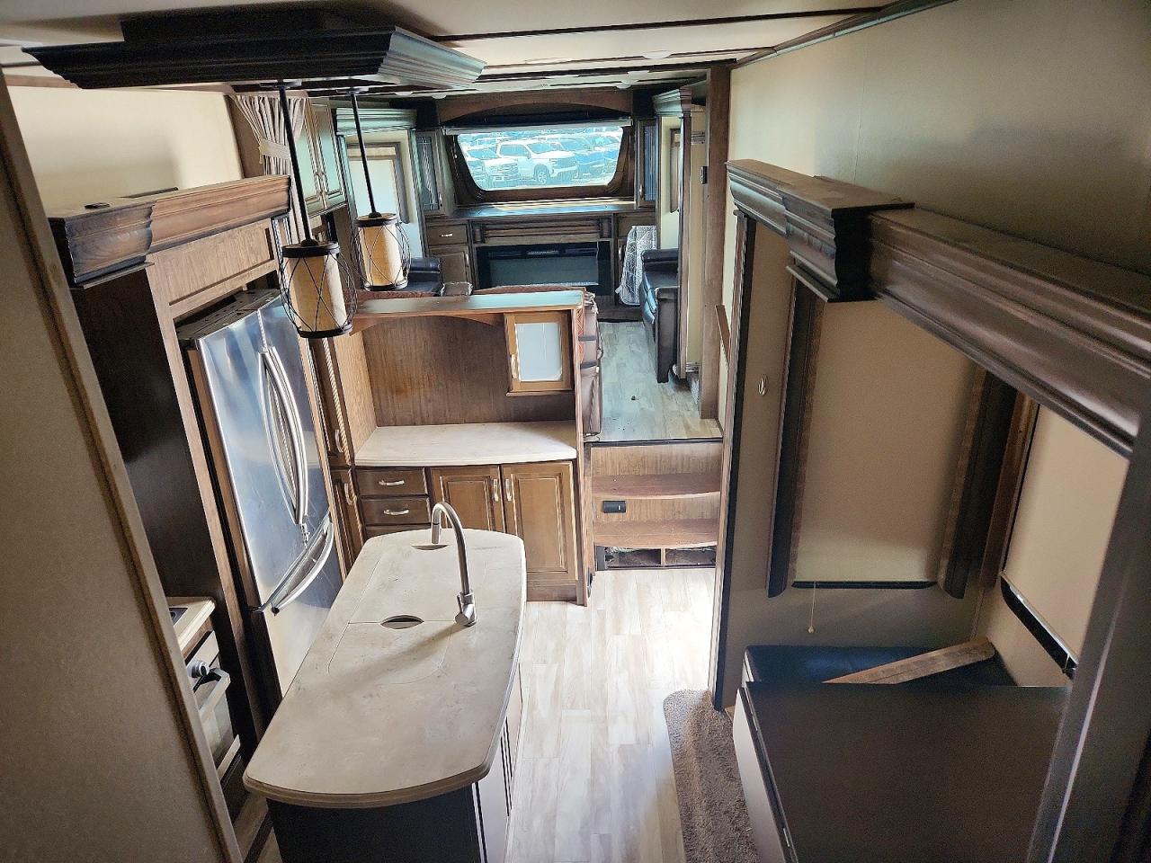 2020 GRAND DESIGN SOLITUDE