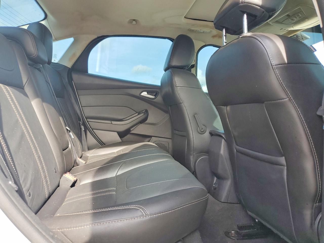 2014 FORD FOCUS