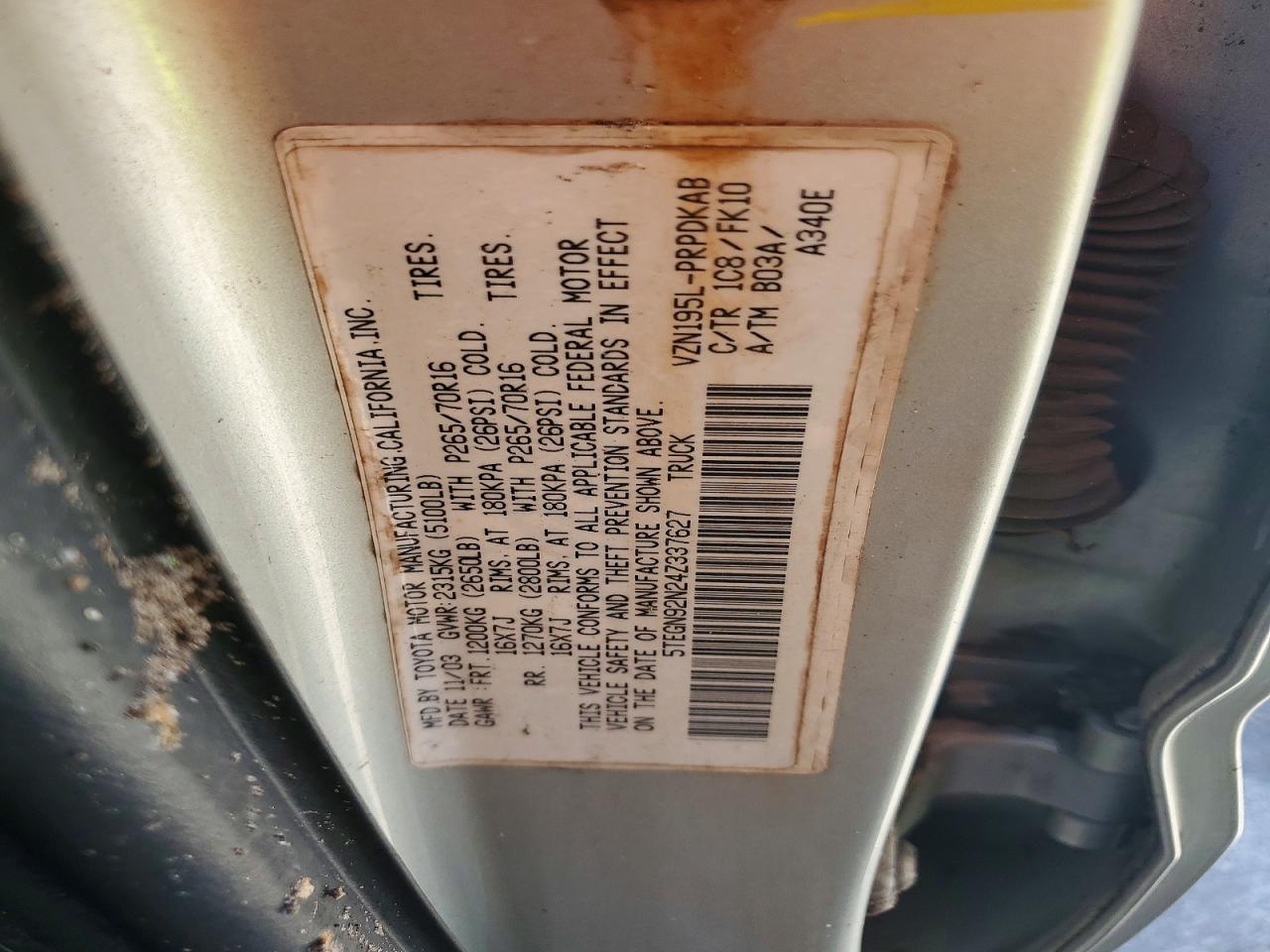 2004 TOYOTA TACOMA