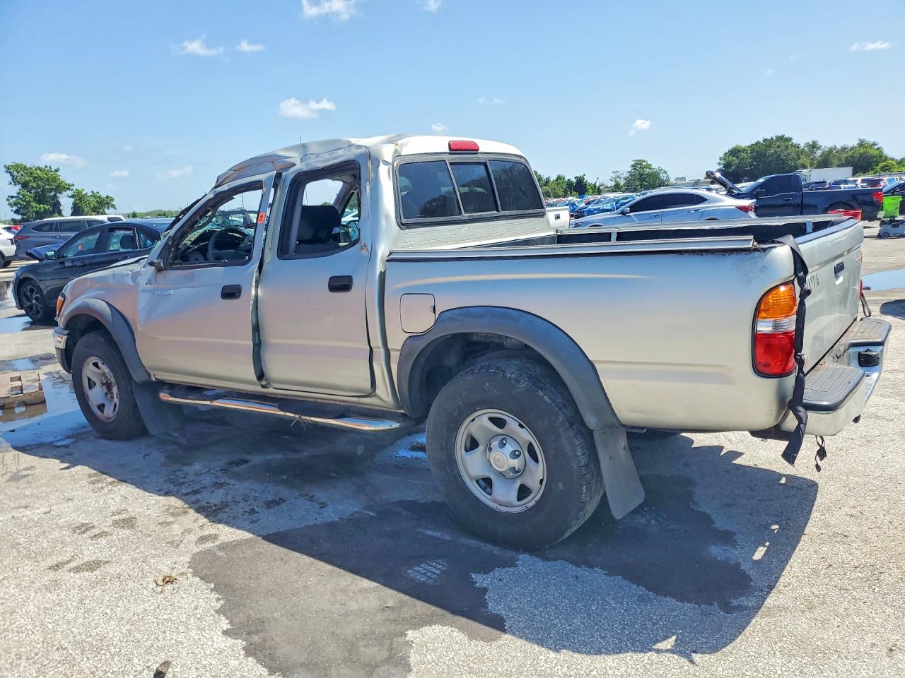 2004 TOYOTA TACOMA