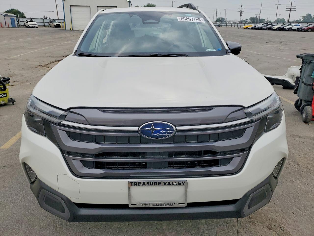 2025 SUBARU FORESTER