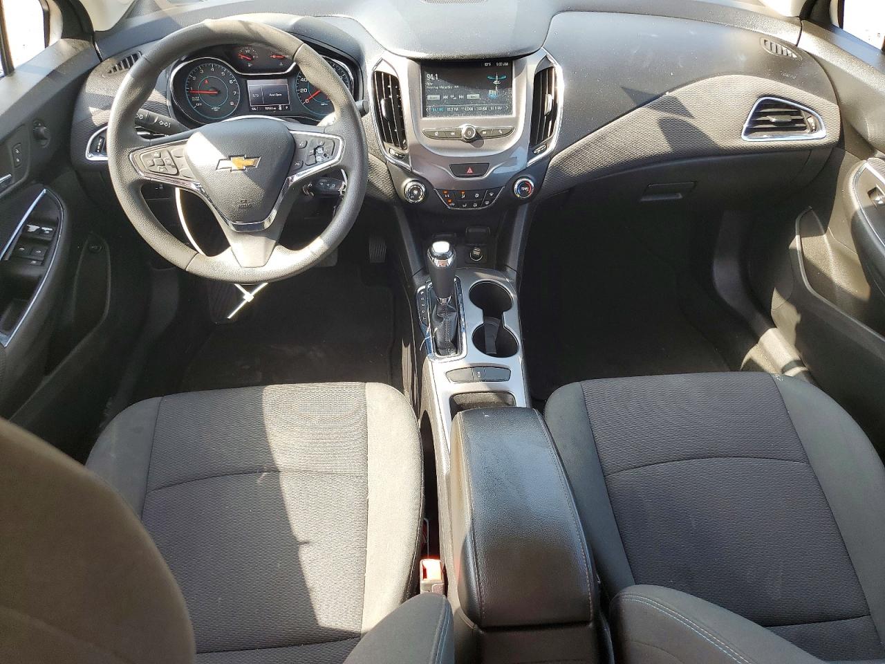 2017 CHEVROLET CRUZE