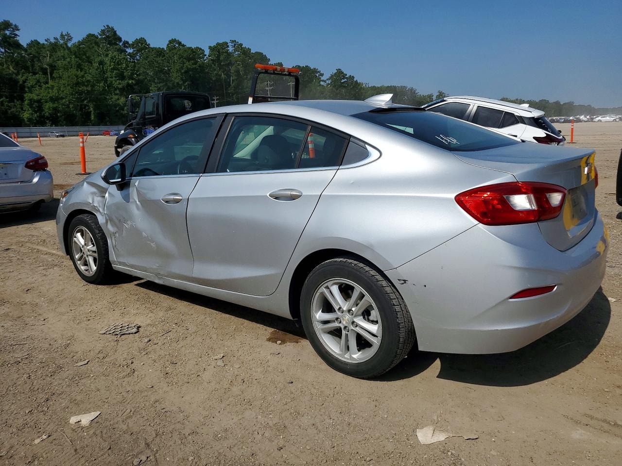 2017 CHEVROLET CRUZE